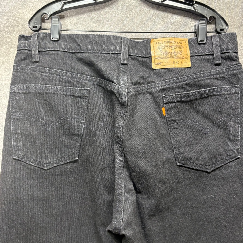 Vintage 90s Levis 550 Black Relaxed Fit Jeans Mens 38x32 Orange Tab Made in USA - Picture 4 of 16